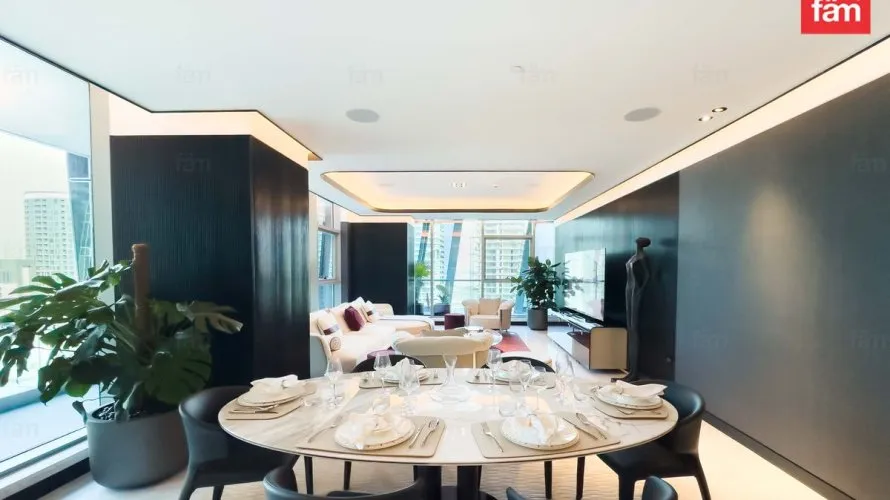 Apartamento de 3 dormitorios en Business Bay, UAE No. 1480 № 1