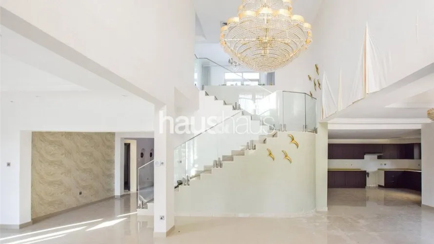 Villa de 4 dormitorios en Jumeirah Islands, UAE No. 957 № 6