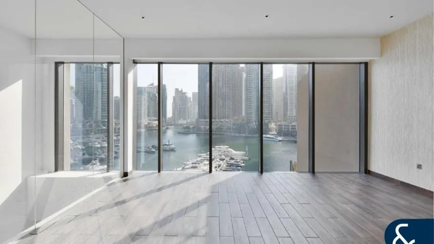 Apartamento de 3 dormitorios en Dubai Marina, UAE No. 1759