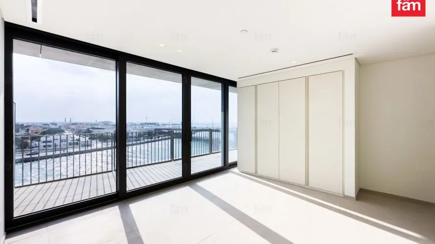 Apartamento de 4 dormitorios en Dubai, UAE No. 2012 № 10