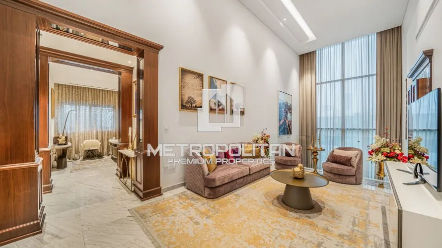 Villa de 5 dormitorios en District One, UAE No. 1551 № 1