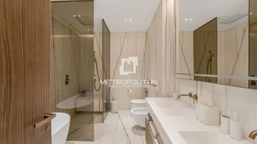 Apartamento de 2 dormitorios en Palm Jumeirah, UAE No. 526 № 24