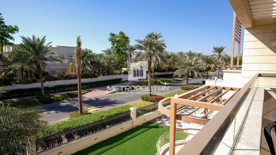 Villa de 6 dormitorios en Emirates Hills, UAE No. 525 № 12
