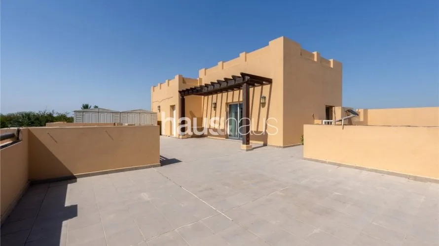 Villa de 7 dormitorios en Arabian Ranches, UAE No. 874 № 18