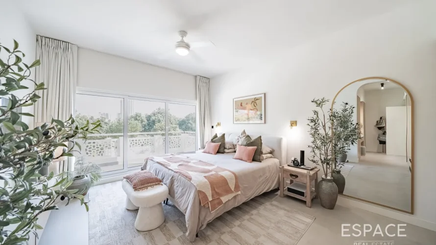Villa de 4 dormitorios en Meadows, UAE No. 1484 № 8