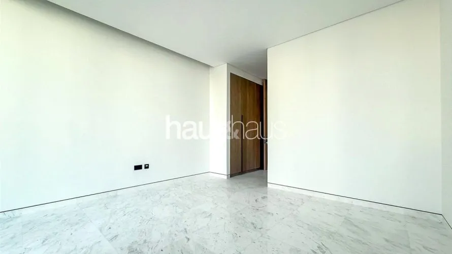 Villa de 6 dormitorios en Harmony, UAE No. 875 № 13