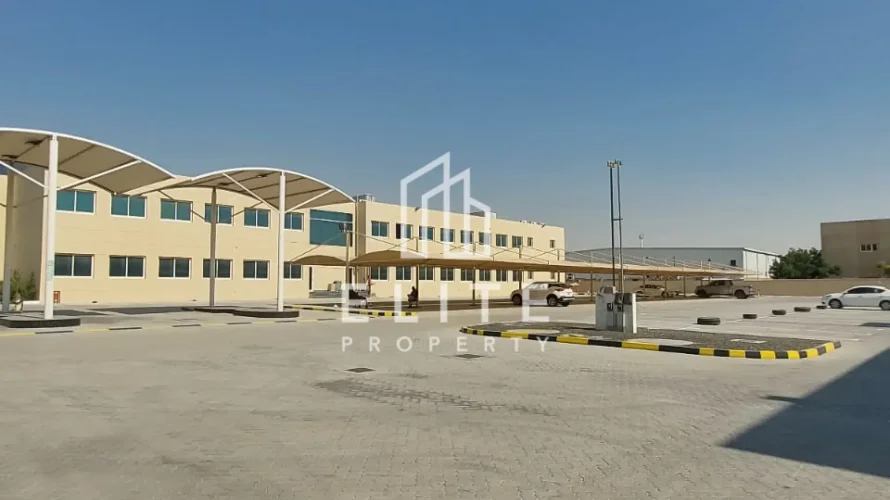 Almacén de 8262m² en Dubai Investment Park, UAE No. 740 № 9