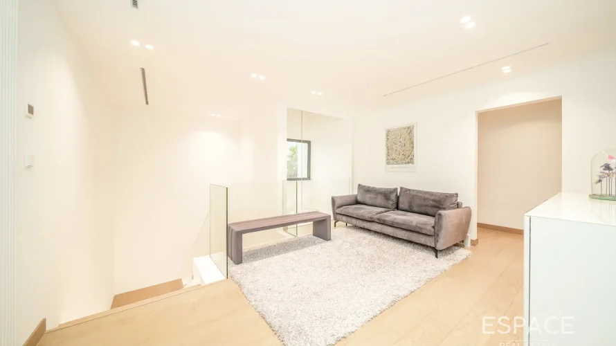 Villa de 5 dormitorios en Meadows 1, UAE No. 1268 № 7