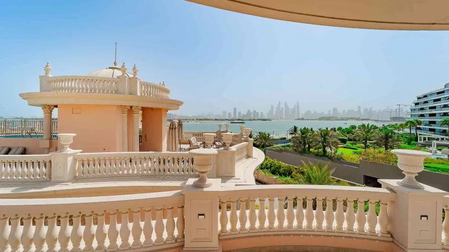 Villa de 4 dormitorios en Palm Jumeirah, UAE No. 2221 № 13