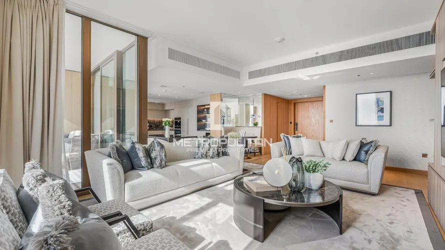 Apartamento de 2 dormitorios en Jumeirah Bay Island, UAE No. 1550