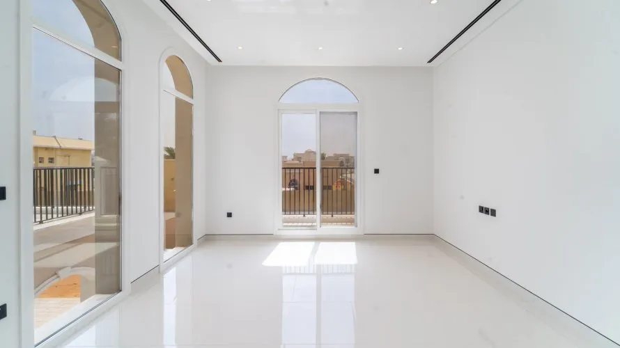Villa de 6 dormitorios en Dubai, UAE No. 2181 № 15