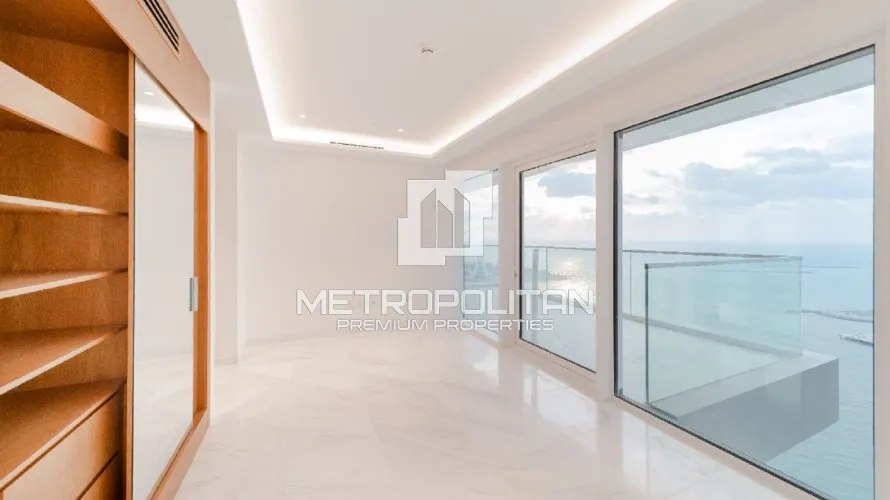 Apartamento de 3 dormitorios en 1 JBR, UAE No. 312 № 12