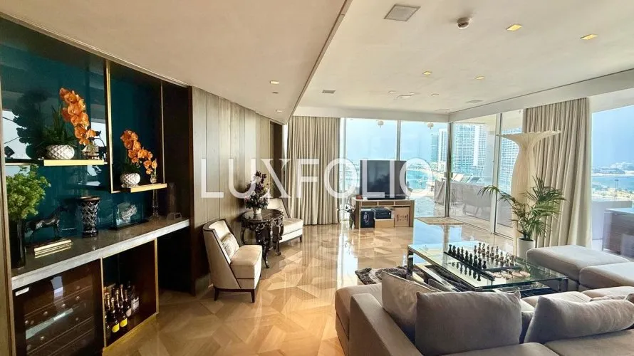 Apartamento de 3 dormitorios en FIVE Palm Jumeirah, UAE No. 1014