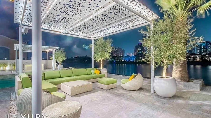 Villa de 6 dormitorios en Signature Villas, UAE No. 335 № 9