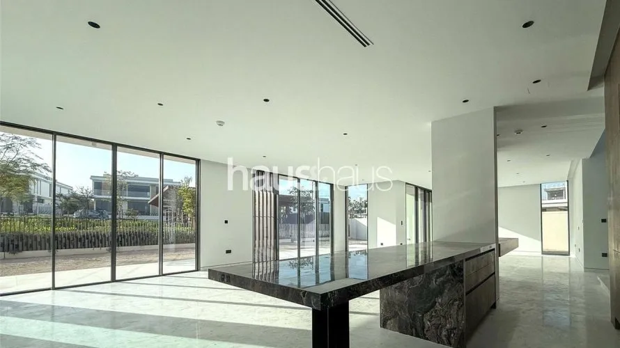 Villa de 6 dormitorios en Harmony, UAE No. 893 № 15