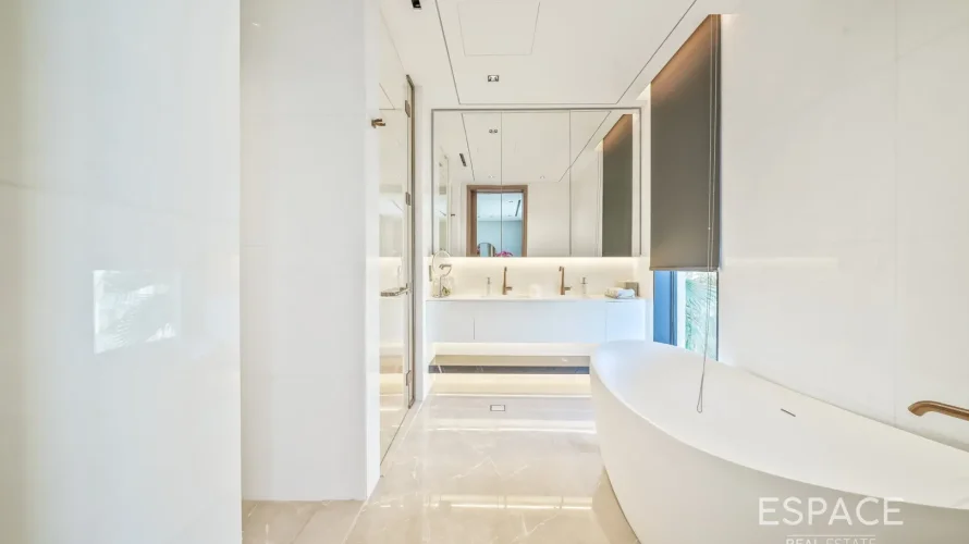 Villa de 6 dormitorios en Palm Jumeirah, UAE No. 1496 № 13