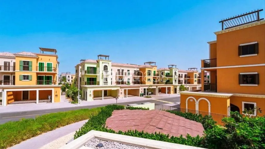 Adosado de 5 dormitorios en La Mer, UAE No. 892 № 7