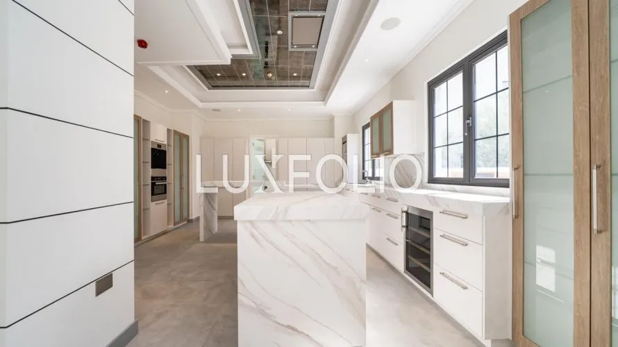 Villa de 6 dormitorios en Jumeirah Golf Estates, UAE No. 993 № 11