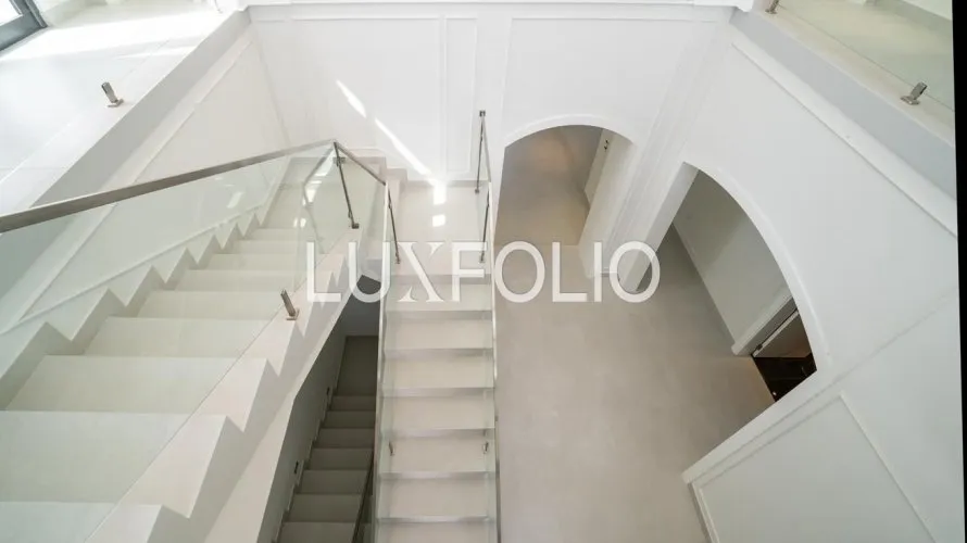 Villa de 6 dormitorios en Jumeirah Golf Estates, UAE No. 993 № 21