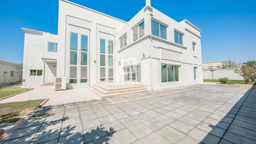 Villa de 6 dormitorios en Al Barsha, UAE No. 1634 № 12