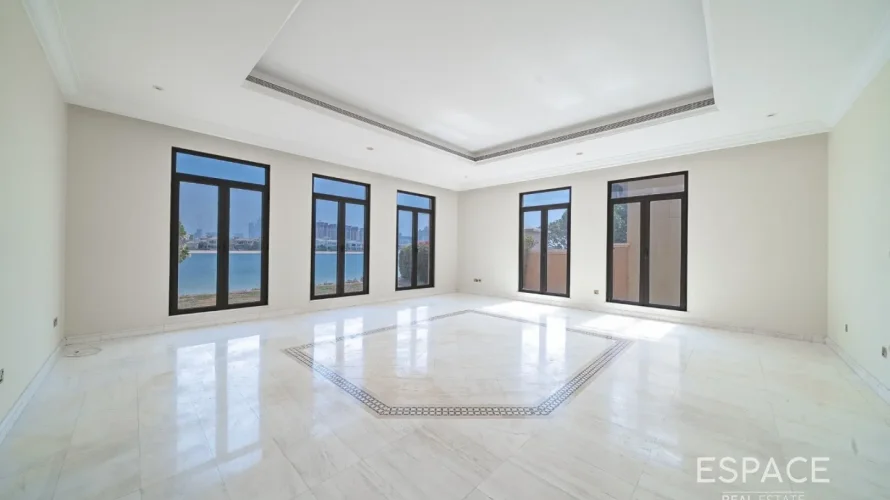 Villa de 6 dormitorios en Palm Jumeirah, UAE No. 1293 № 12