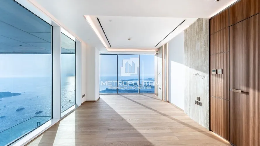 Apartamento de 5 dormitorios en 1 JBR, UAE No. 1555 № 13