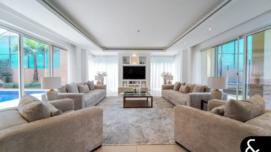 Villa de 5 dormitorios en Jumeirah Golf Estates, UAE No. 2257 № 5