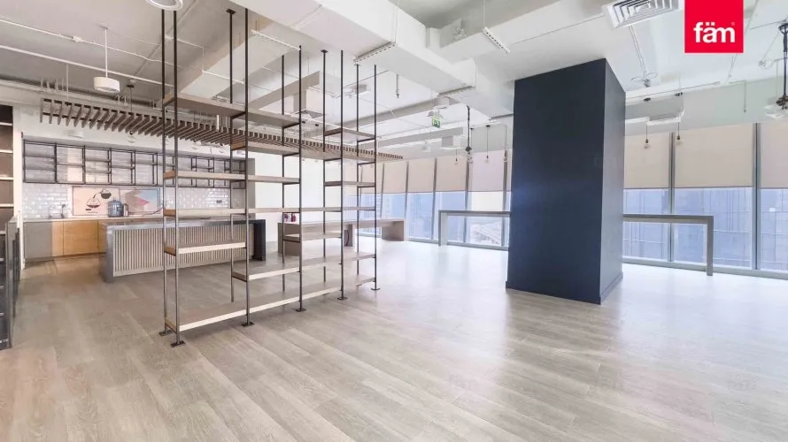 Oficina de 1813.1m² en Business Bay, UAE No. 2132 № 2