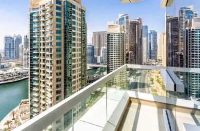 Apartamento de 2 dormitorios en Dubai Marina, UAE No. 1788