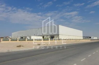 Almacén de 468m² en Dubai, UAE No. 730