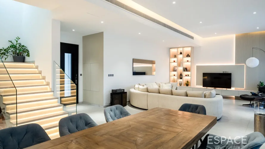 Adosado de 4 dormitorios en Palma Residences, UAE No. 1485 № 3