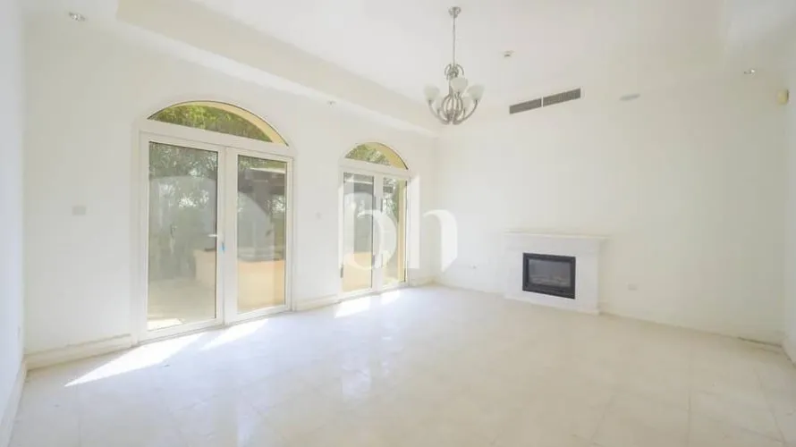 Villa de 6 dormitorios en Jumeirah Golf Estates, UAE No. 1169 № 7