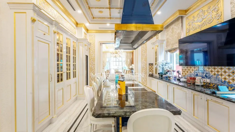 Villa de 7 dormitorios en XXII Carat, UAE No. 1567 № 4