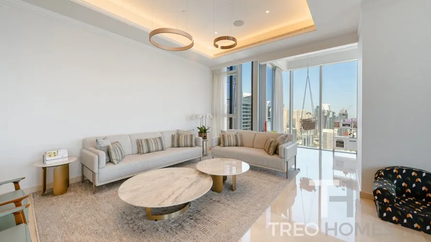 Apartamento de 4 dormitorios en Jumeirah Lake Towers, UAE No. 548