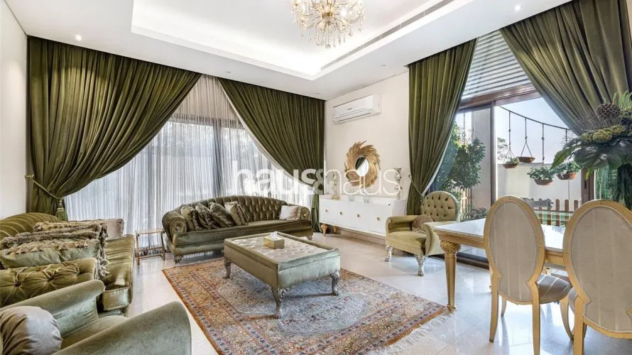 Villa de 5 dormitorios en Meydan, UAE No. 877 № 10