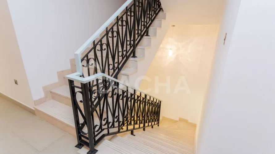 Villa de 5 dormitorios en Palma Residences, UAE No. 2693 № 20