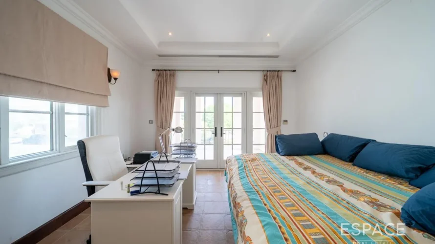 Villa de 5 dormitorios en Jumeirah Golf Estates, UAE No. 1450 № 9