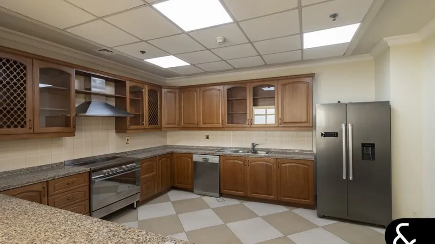 Apartamento de 4 dormitorios en Palm Jumeirah, UAE No. 2263 № 3