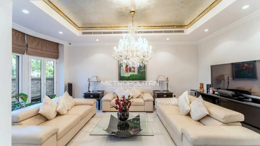 Villa de 3 dormitorios en Palm Jumeirah, UAE No. 515 № 2