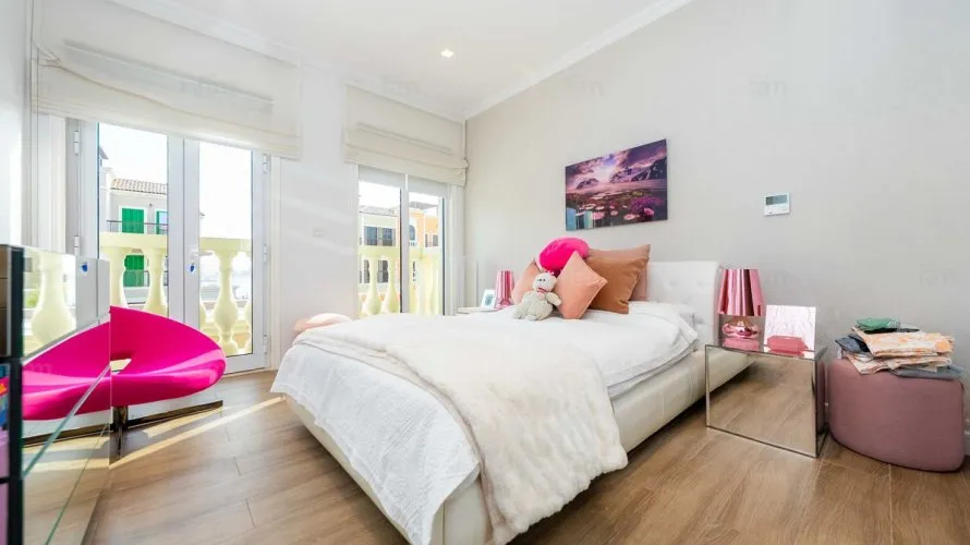 Villa de 3 dormitorios en Dubai, UAE No. 1362 № 17