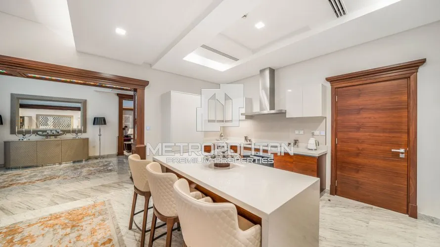 Villa de 5 dormitorios en District One, UAE No. 1551 № 6