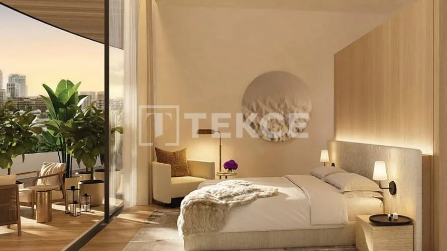 Apartamento de 4 dormitorios en Dubai Harbour, UAE No. 2150 № 8
