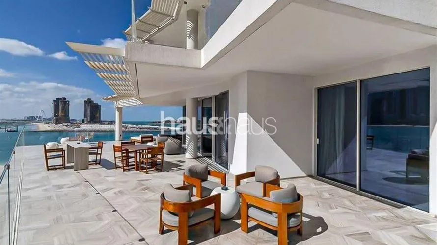 Ático de 4 dormitorios en FIVE Palm Jumeirah, UAE No. 895 № 8