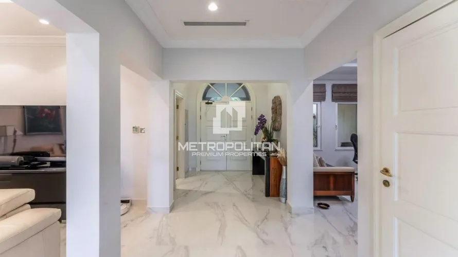 Villa de 3 dormitorios en Palm Jumeirah, UAE No. 515 № 4