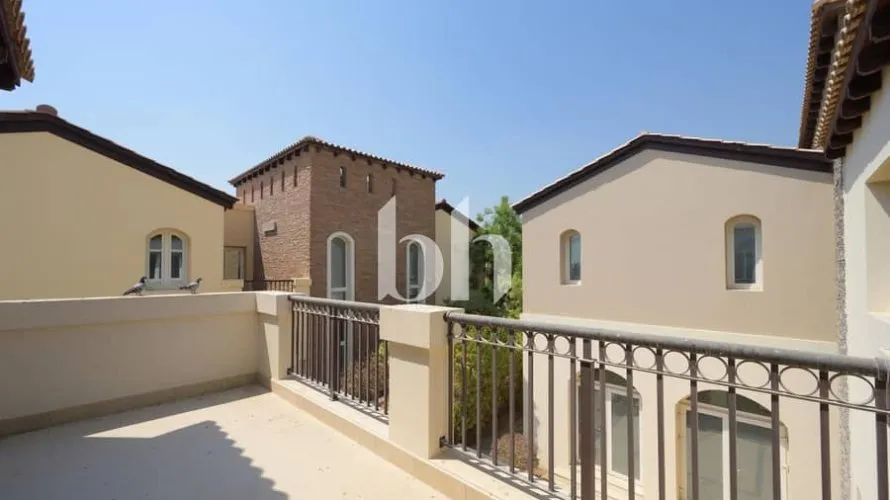 Villa de 6 dormitorios en Jumeirah Golf Estates, UAE No. 1169 № 20