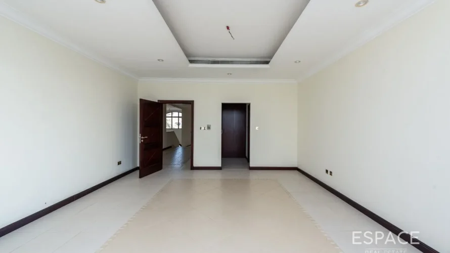 Villa de 4 dormitorios en Palm Jumeirah, UAE No. 1279 № 10