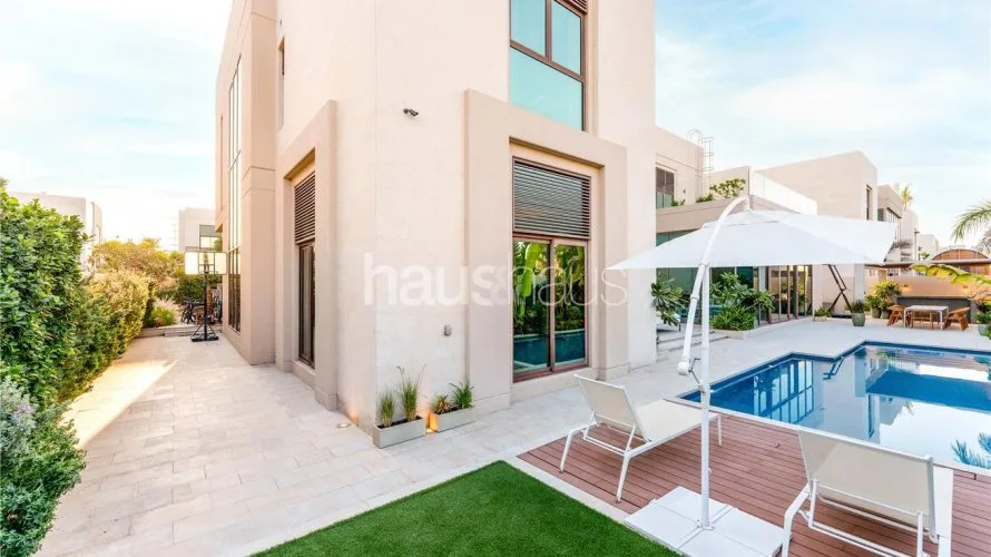 Villa de 5 dormitorios en Meydan, UAE No. 903 № 13