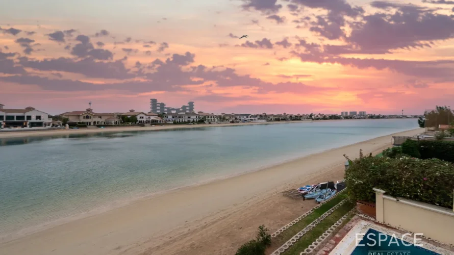 Villa de 4 dormitorios en Palm Jumeirah, UAE No. 1254 № 11