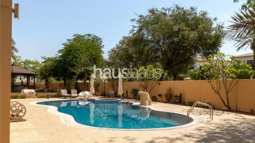Villa de 7 dormitorios en Arabian Ranches, UAE No. 874 № 25