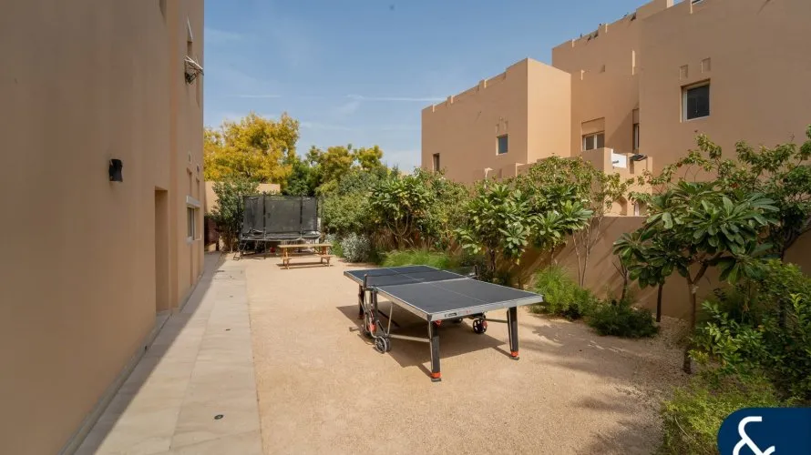 Villa de 7 dormitorios en Arabian Ranches, UAE No. 2292 № 22